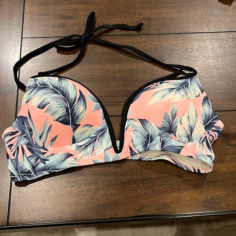Victoria’s Secret High Waisted Bikini Size Large Pre-owned
